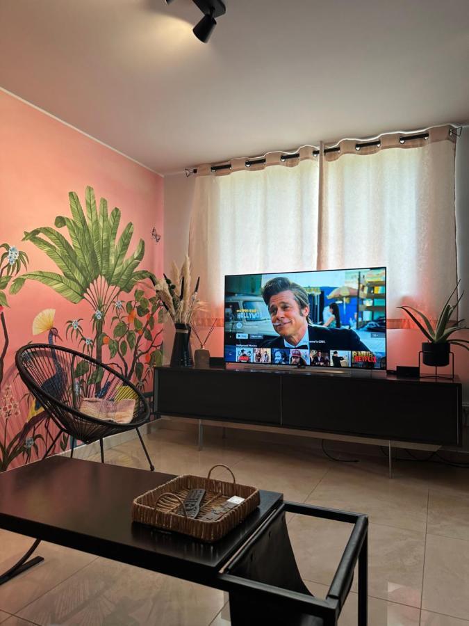 Apartament Pink Tropical Champagne Reims Zewnętrze zdjęcie