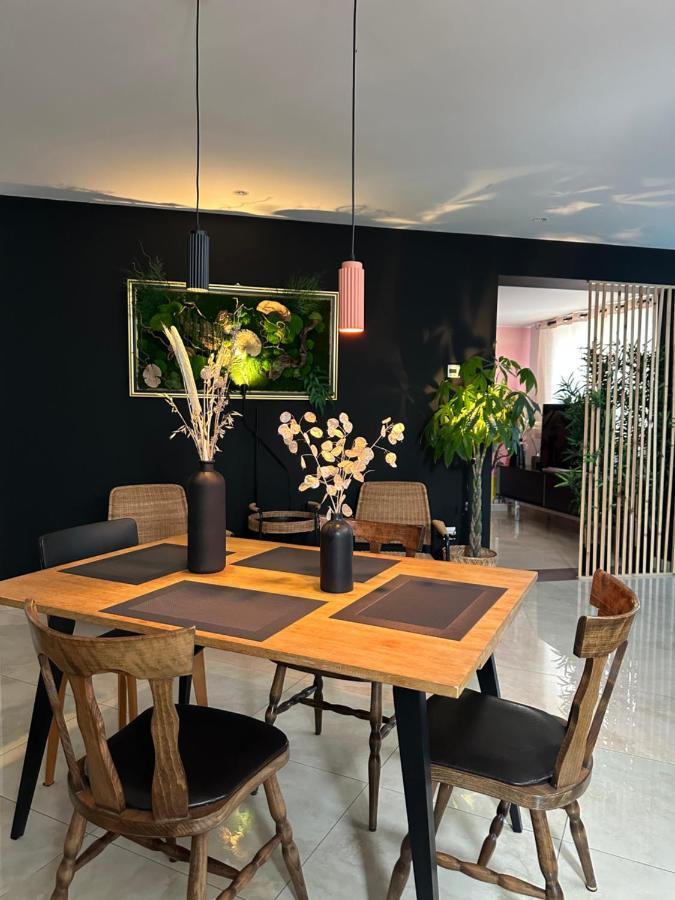 Apartament Pink Tropical Champagne Reims Zewnętrze zdjęcie